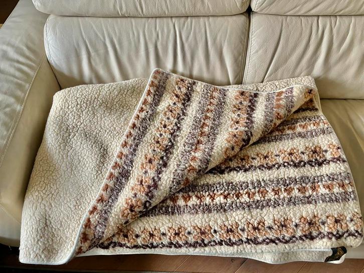 Vintage scheerwollen deken plaid West Germany, Huis en Inrichting, Woonaccessoires | Plaids en Woondekens, Ophalen