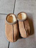 UGG Pantoffels Maat 35, Kinderen en Baby's, Ophalen, Jongen of Meisje