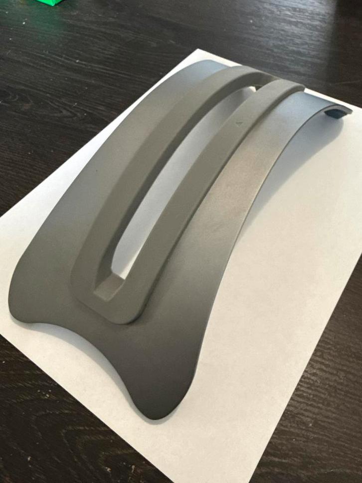 Verticale Laptop Standaard MacBook Pro, Auto-onderdelen, Carrosserie en Plaatwerk, Nieuw, Ophalen of Verzenden