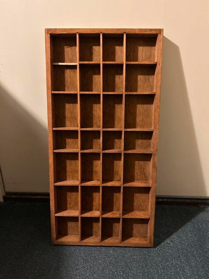 Vintage houten letterbak, Huis en Inrichting, Woonaccessoires | Wanddecoraties, Ophalen