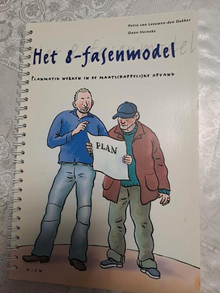 Het 8-fasenmodel, Boeken, Studieboeken en Cursussen, Gelezen, Niet van toepassing, Gamma, Ophalen of Verzenden