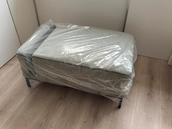 Montel fresh poef/hocker, Huis en Inrichting, Banken | Voetenbanken en Poefen, Nieuw, 50 tot 75 cm, 75 tot 100 cm, Rechthoekig