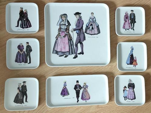 Villeroy serveer set, klederdraght burgerdraght, volgnr 5, Huis en Inrichting, Keuken | Servies, Zo goed als nieuw, Compleet servies