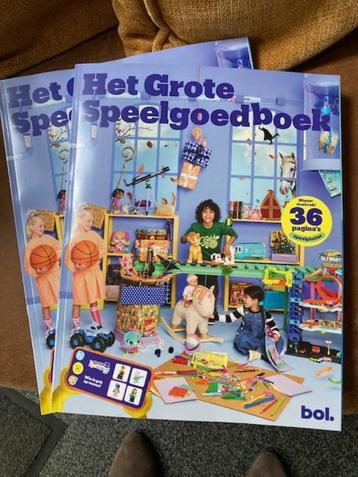 2 speelgoedboeken beschikbaar voor biedingen