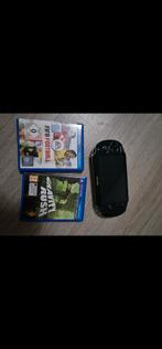 PS Vita met FIFA en Gravity Rush, Spelcomputers en Games, Ophalen, Online, Gebruikt, 1 speler