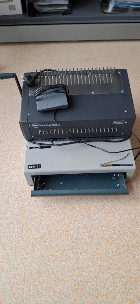 Inbindmachine Combibind c800pro, Diversen, Bureau-accessoires, Zo goed als nieuw, Ophalen of Verzenden