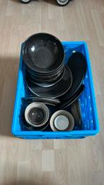 Divers servies, Huis en Inrichting, Keuken | Servies, Ophalen of Verzenden, Zo goed als nieuw, Overige stijlen, Bord(en)