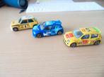 burago 1/43 renault, Ophalen of Verzenden, Zo goed als nieuw, Auto, Overige merken