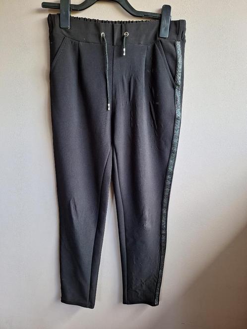 Zwarte stretch tregging zilveren bies, maat L/XL, Kleding | Dames, Broeken en Pantalons, Zo goed als nieuw, Maat 42/44 (L), Zwart