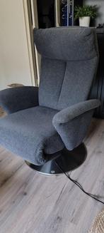 Design (merk Himolla) electrische en draaibare relax fauteui, Ophalen, 75 tot 100 cm, Zo goed als nieuw, Stof