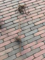 Oude gebruiksvoorwerpen., Ophalen