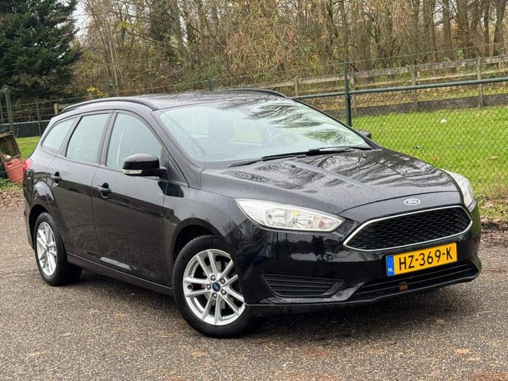 Ford Focus Wagon 1.0 Trend Edition /Navi/Trekhaak/Airco/, Auto's, Ford, Bedrijf, Te koop, Focus, ABS, Airbags, Airconditioning