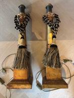 Set vergulde klassieke lampvoeten met kwasten – 64 cm hoog, Ophalen