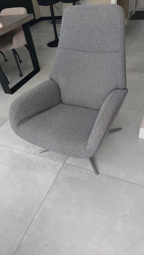Montel relax stoel verstelbaar donkergrijs, Huis en Inrichting, Fauteuils, Zo goed als nieuw, Metaal, Stof, 50 tot 75 cm, 75 tot 100 cm