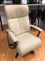 Sta op stoel/relaxfauteuil Prominent op draaivoet, Huis en Inrichting, Fauteuils, Ophalen of Verzenden, Gebruikt, Minder dan 75 cm
