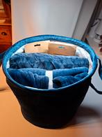 Snuggle Hoodie, kussen/plaid, kussenhoes en opbergmand, Ophalen of Verzenden, Nieuw, Blauw, Vierkant