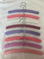 8 houten meisje kleding hangers, Ophalen of Verzenden, Zo goed als nieuw, Hout, Kinderen