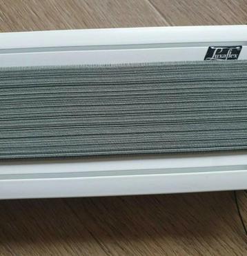 Luxaflex duette trufit 75 x 138cm, nieuw in doos beschikbaar voor biedingen