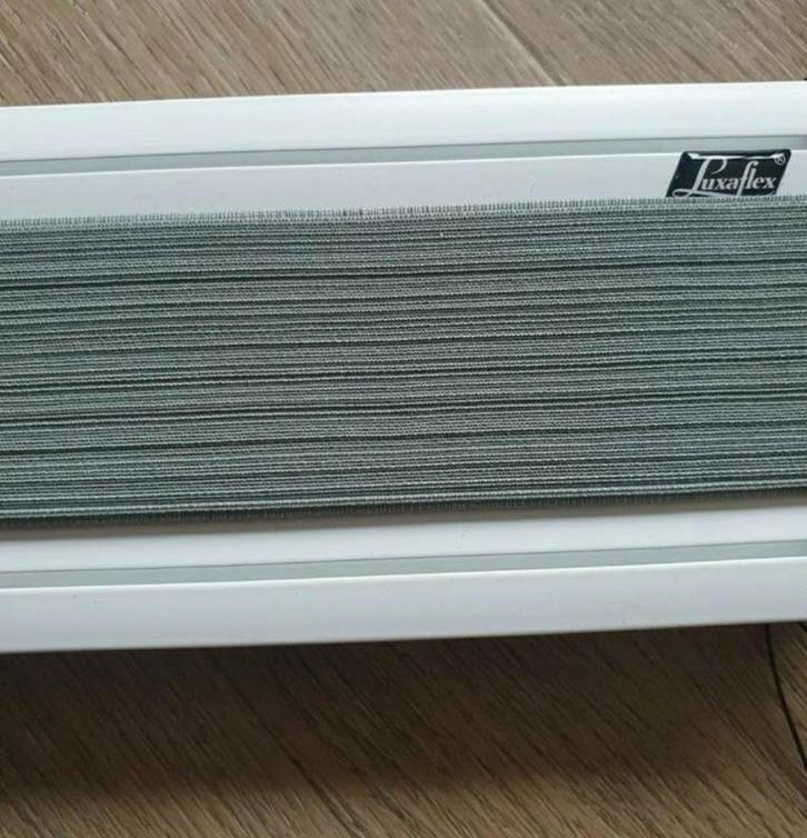 Luxaflex duette trufit 75 x 138cm, nieuw in doos, Huis en Inrichting, Stoffering | Gordijnen en Lamellen, Nieuw, Wit, Grijs, Ophalen of Verzenden