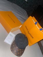 Louis Vuitton Pet - Nieuwstaat, Ophalen, Zo goed als nieuw, 57 cm (M, 7⅛ inch) of minder, Pet