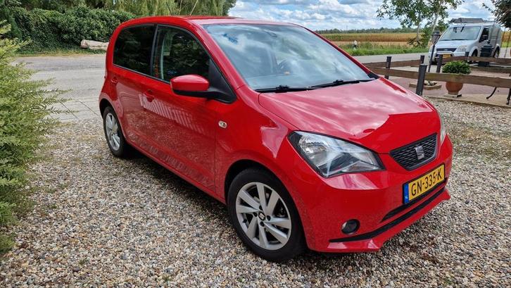 Seat Mii Sport Dynamic 2015 kleur rood, Auto's, Seat, Particulier, Mii, Airconditioning, Bluetooth, Centrale vergrendeling, Elektrische buitenspiegels