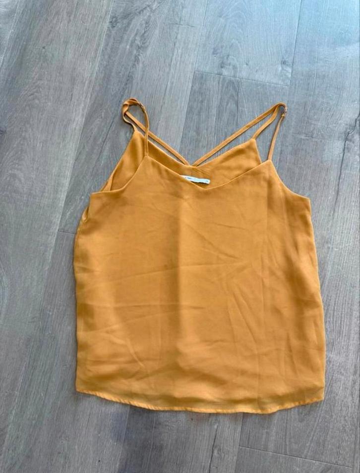 Only geel zomertopje maat S, Kleding | Dames, Tops, Zo goed als nieuw, Maat 36 (S), Geel, Zonder mouw, Ophalen of Verzenden