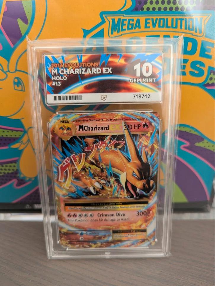 M Charizard EX ACE GEM MINT 10 2016 Evolutions, Hobby en Vrije tijd, Verzamelkaartspellen | Pokémon, Ophalen of Verzenden