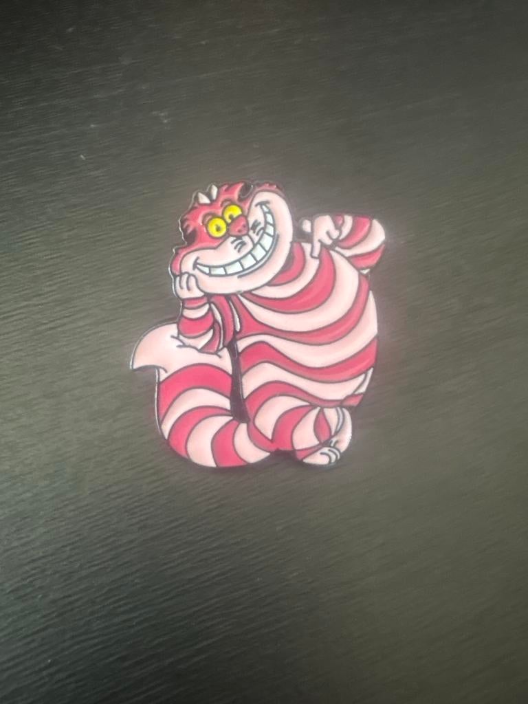 Disney pin Cheshire Cat - Alice in Wonderland, Verzamelen, Ophalen of Verzenden, Overige figuren, Nieuw, Overige typen