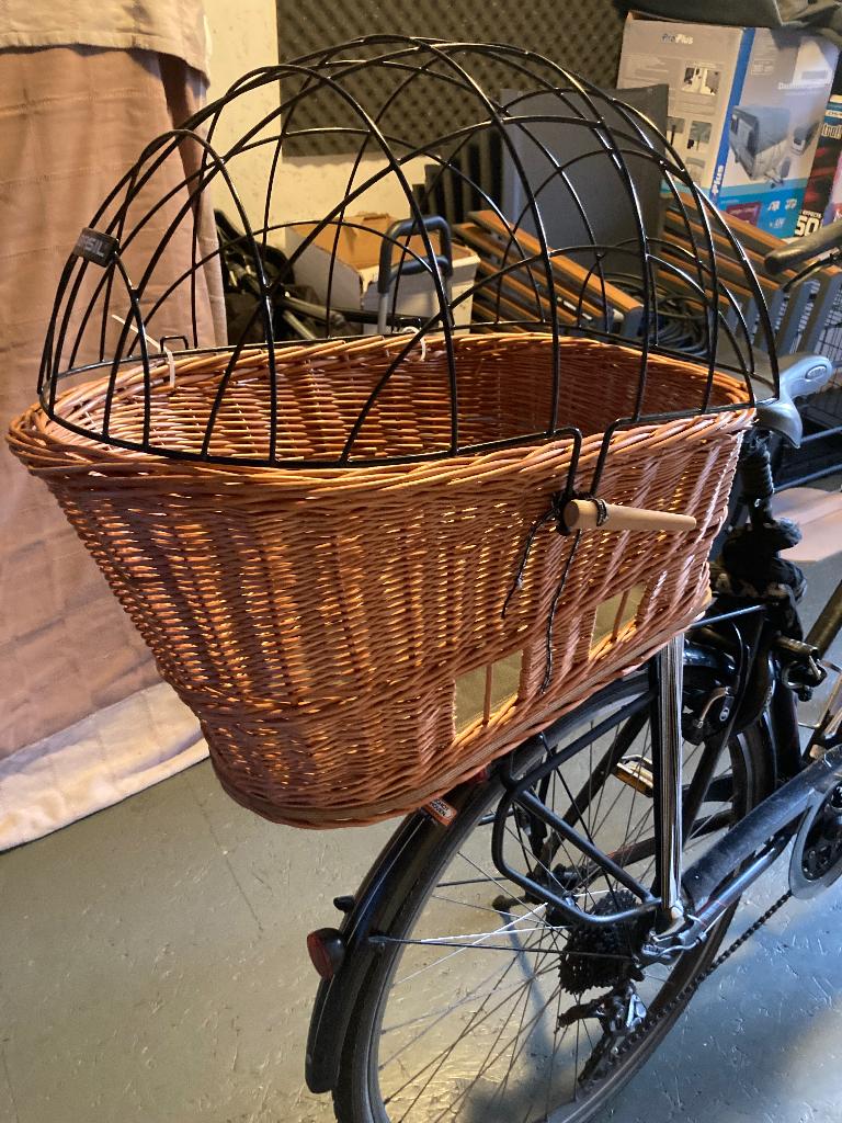 fietsmand voor kleine honden, Ophalen, Zo goed als nieuw