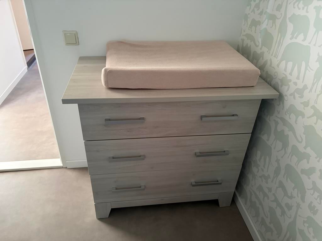 Commode, Kinderen en Baby's, Kinderkamer | Complete kinderkamers, Ophalen, Gebruikt, Jongetje of Meisje