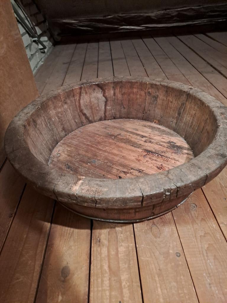 Zeer grote oude olijfbak, Huis en Inrichting, Woonaccessoires | Schalen en Manden, Ophalen, Zo goed als nieuw, Rechthoekig, Hout