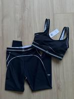 Alo Yoga sportset - Legging en sportbeha, Kleding | Dames, Sportkleding, Zwart, Nieuw, Ophalen of Verzenden, Maat 36 (S)