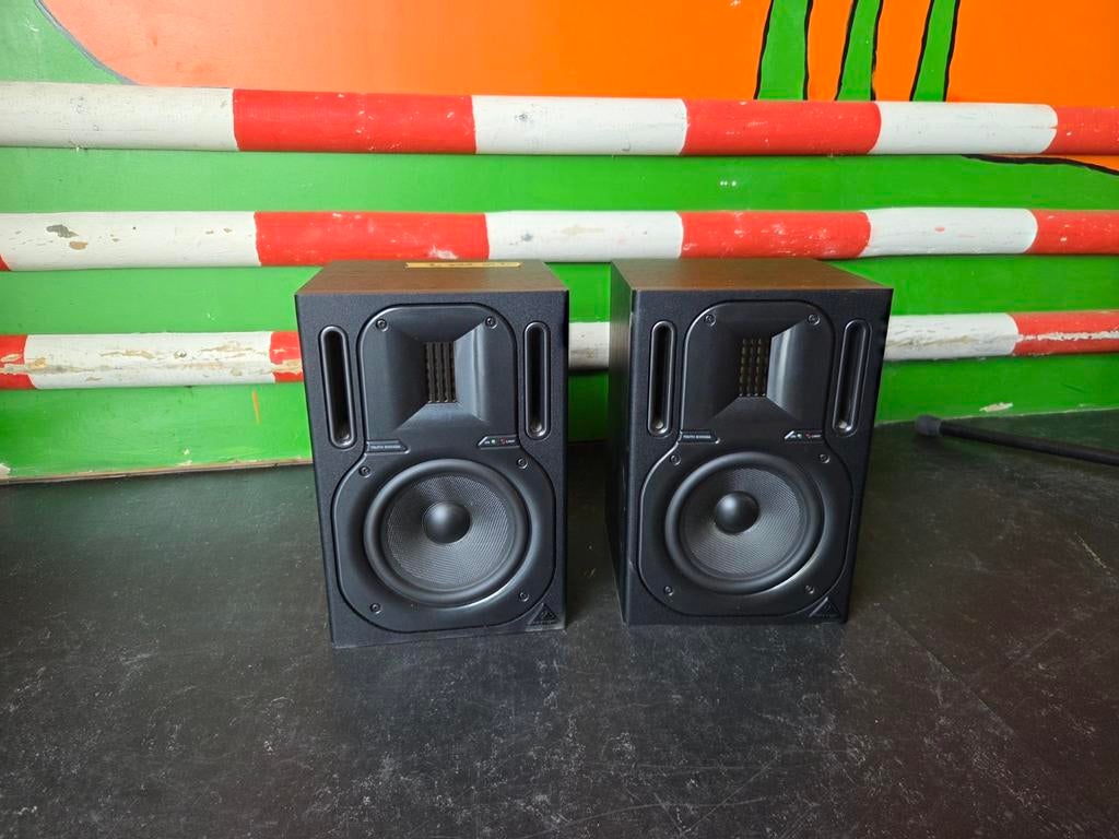 Behringer Truth B3030A Studio Monitoren (Paar), Audio, Tv en Foto, Luidsprekers, Gebruikt, Front, Rear of Stereo speakers, 120 watt of meer