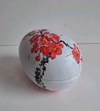 Metalen ei doosje met kersenbloesem decoratie, Antiek en Kunst, Ophalen of Verzenden