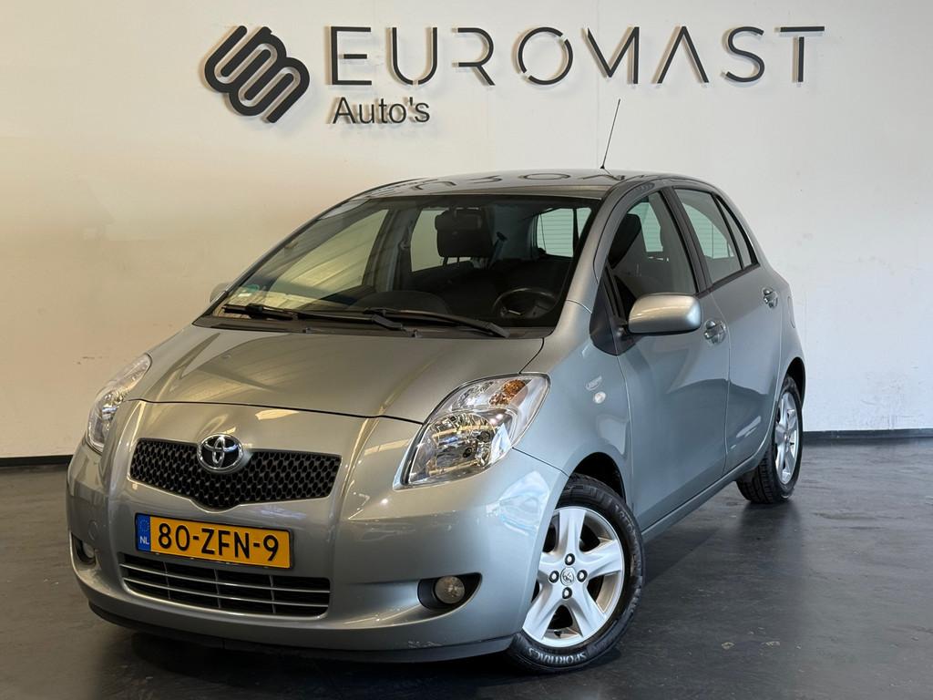 Toyota Yaris 1.3 VVTi Terra Airco 5d Elektrische Ramen Nieuw, Voorwielaandrijving, Stof, 4 cilinders, 995 kg