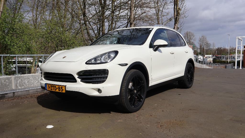 Porsche Cayenne 4.8 S Tiptronic S 2010 Wit, Automaat, 138 €/maand, Wit, SUV of Terreinwagen