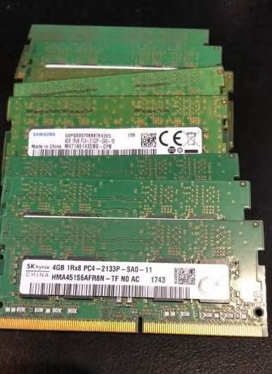 4GB DDR4 2133P RAM  voorraad op = op, DDR4, Ophalen of Verzenden, Zo goed als nieuw, Laptop