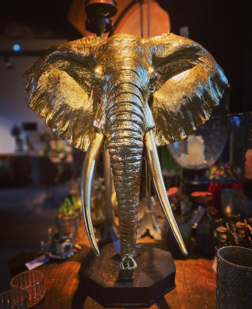 Grote gouden olifant op zwarte voet, Huis en Inrichting, Woonaccessoires | Overige, Ophalen of Verzenden, Nieuw