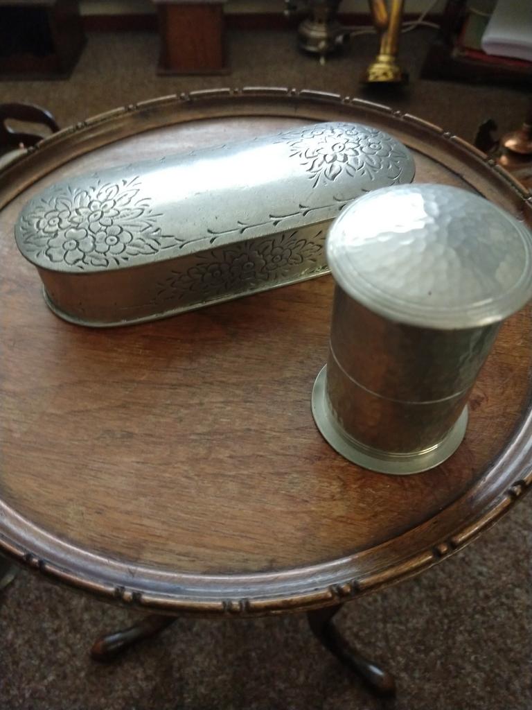 Tin theebus tin lepeldoos, Ophalen of Verzenden