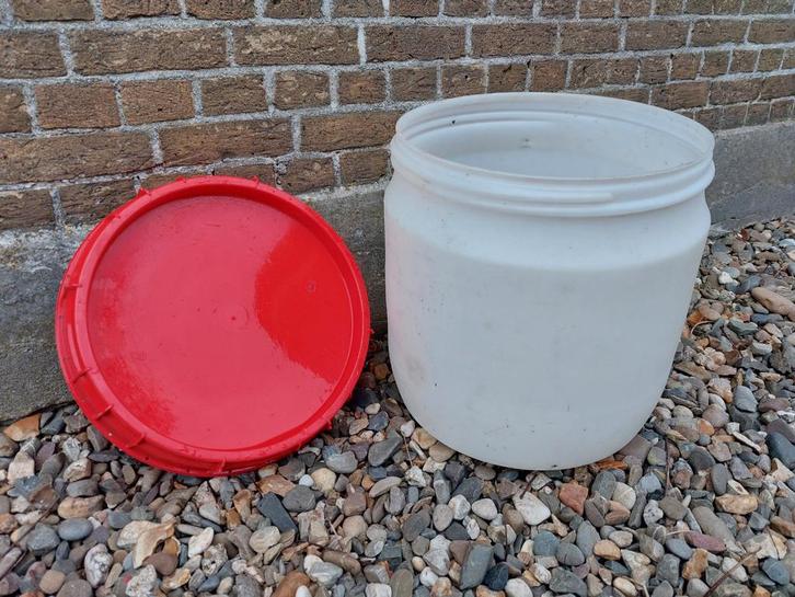 2x Voerton Curtec 26 liter - super wijdmonds vat kunststof, Huis en Inrichting, Emmers, Zo goed als nieuw, Kunststof, Met deksel