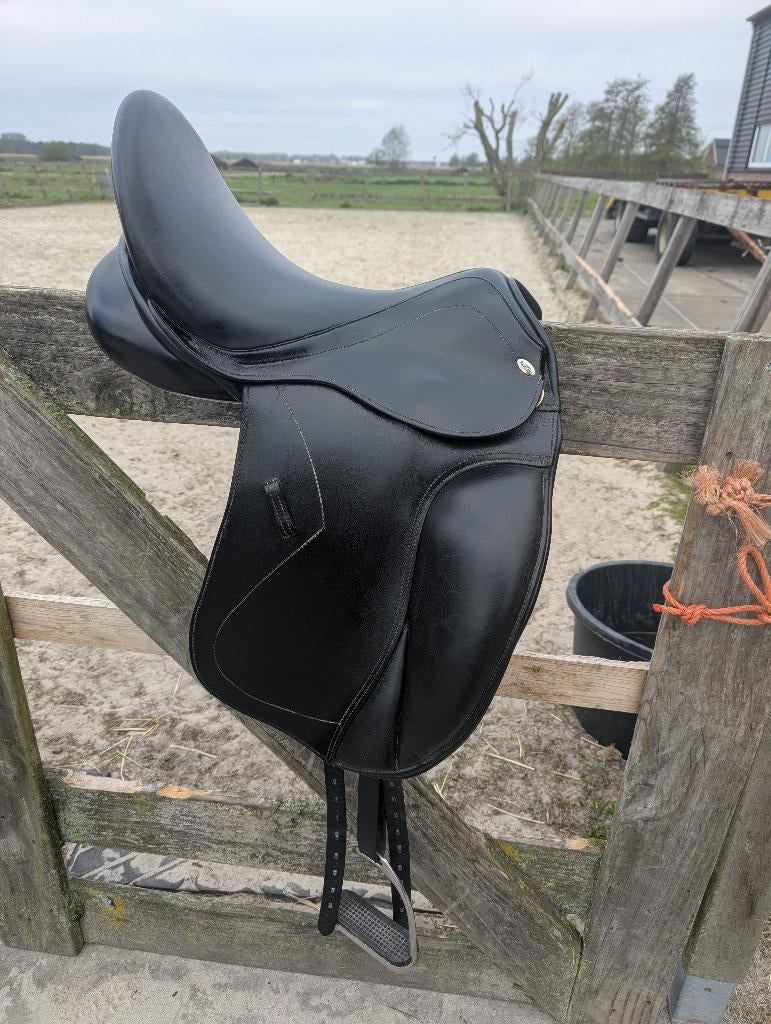 Dressuurzadel Kentaur Afrodite 16,5 inch, Ophalen, Zo goed als nieuw, Dressuur