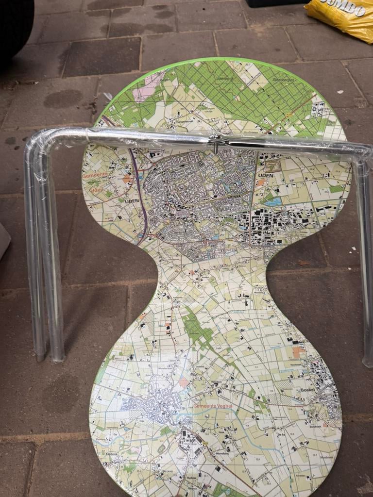 Collectersitem stoel Uden/veghel, Huis en Inrichting, Stoelen, Ophalen, Nieuw, Hout, Eén