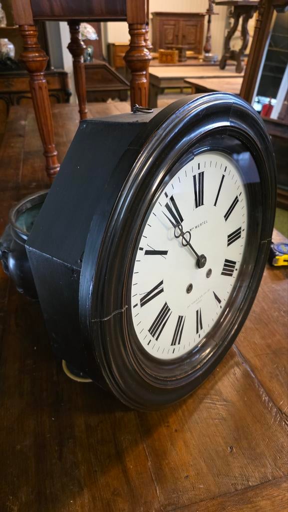Gezwarte Houten Ronde Wandklok - Klassiek Design, Ophalen of Verzenden