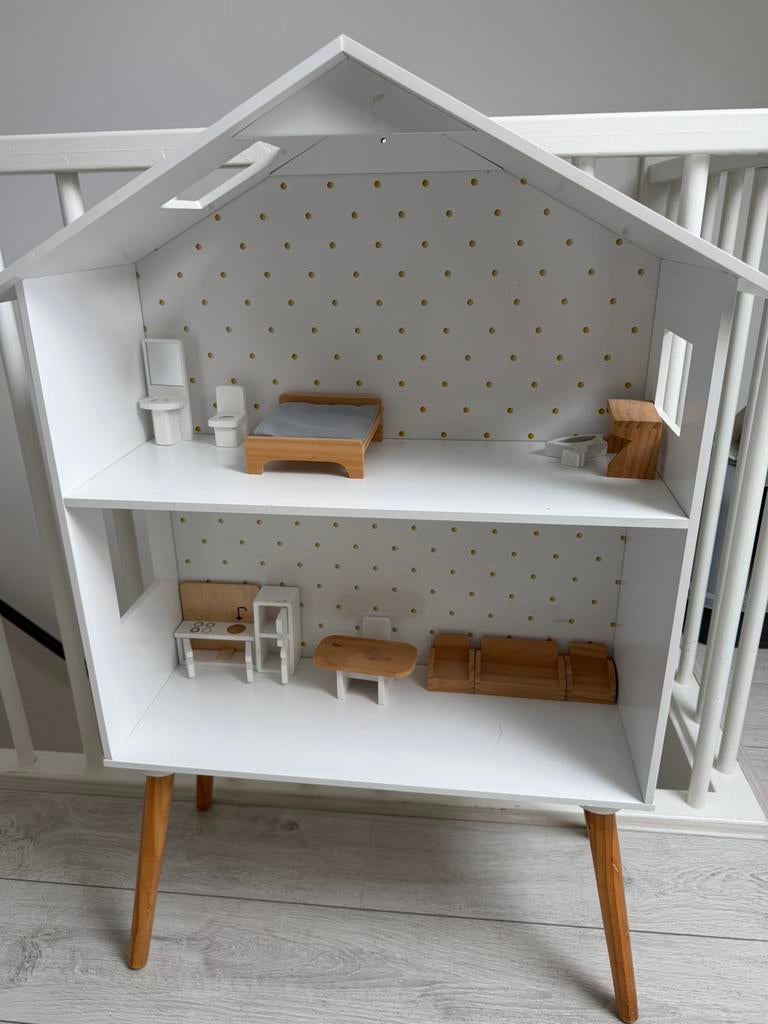 Poppenhuis van petite amelie, Kinderen en Baby's, Speelgoed | Poppenhuizen, Ophalen, Gebruikt, Poppenhuis