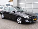 Volvo V60 2.4 D6 AWD Plug-In Hybrid Summum|Leder|Dak|ACC|PDC, Automaat, Zwart, Zwart, Vierwielaandrijving
