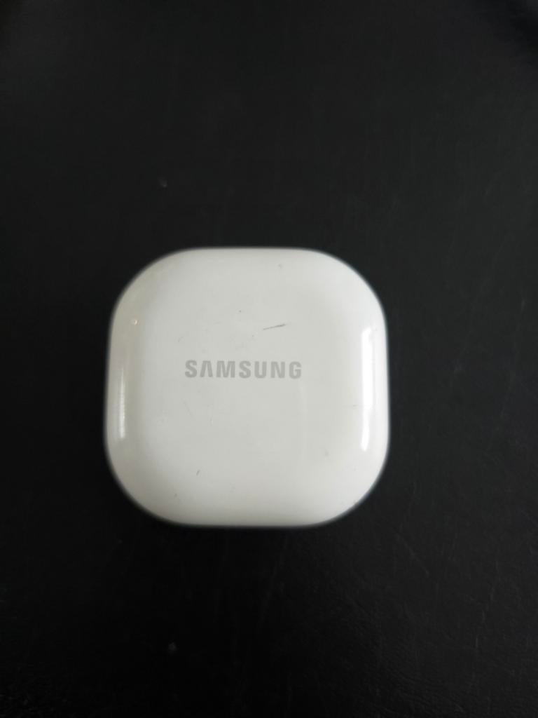 Samsung Buds 2 Oplaadcase., Ophalen of Verzenden