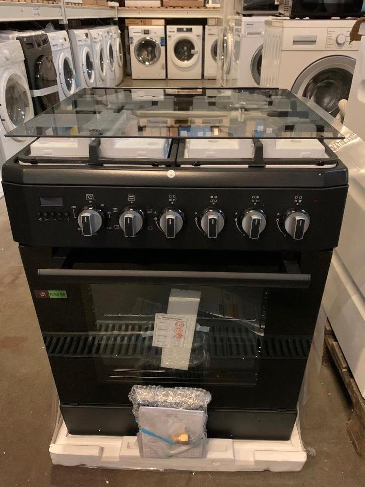 Luxe gasfornuis met hete lucht zwart en RVS, Witgoed en Apparatuur, Fornuizen, Nieuw, Vrijstaand, Gas, 4 kookzones, 85 tot 90 cm