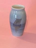 Vaasje Bing & Grondahl met zeilschip - 12,3 cm, Ophalen of Verzenden