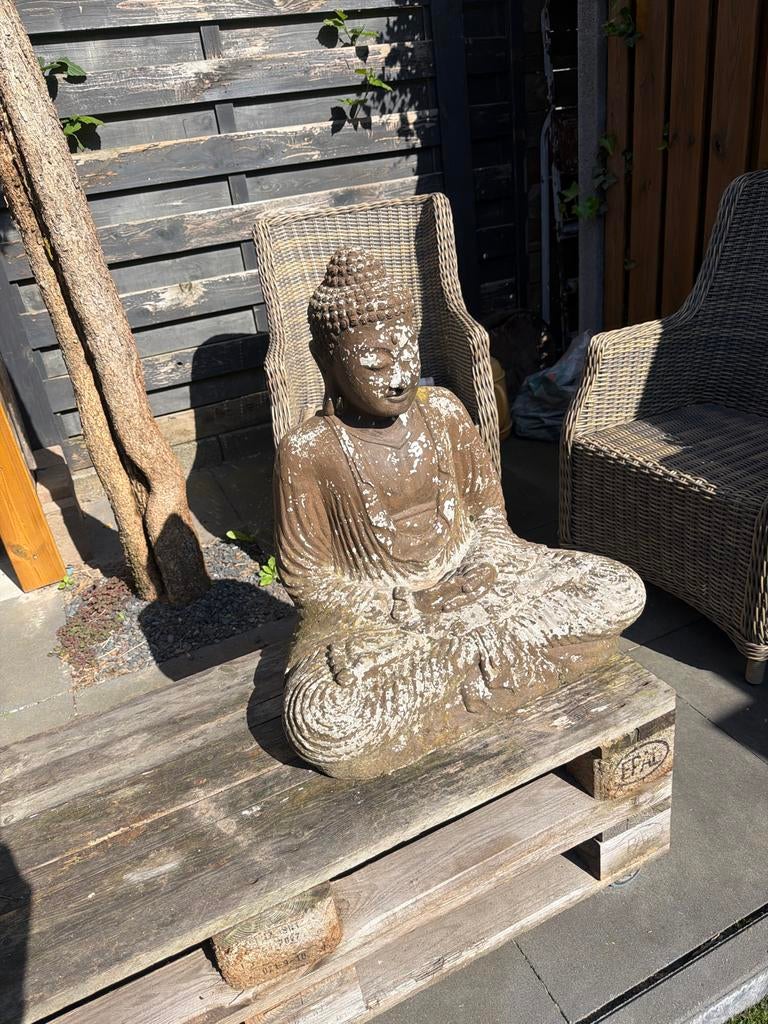 Grote stenen Boeddha beeld voor tuin of terras, Huis en Inrichting, Ophalen, Gebruikt