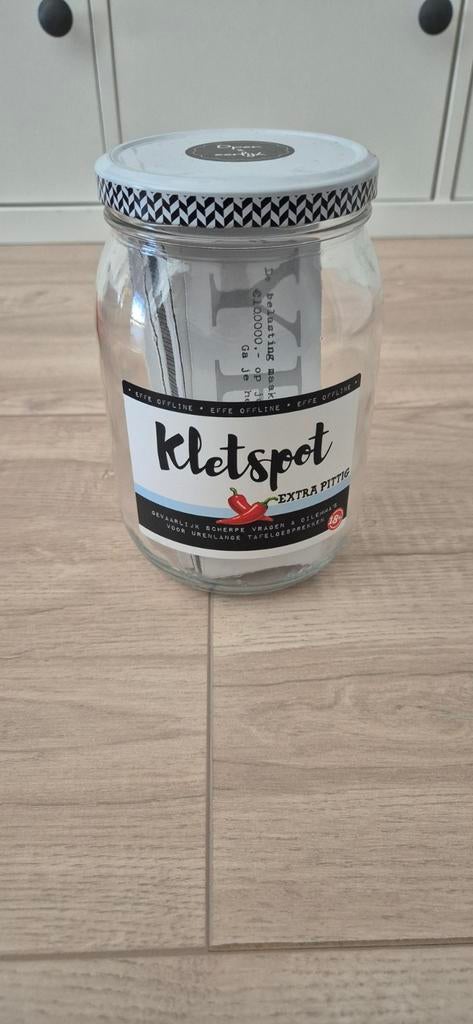 Kletspot extra pittig, Verzenden